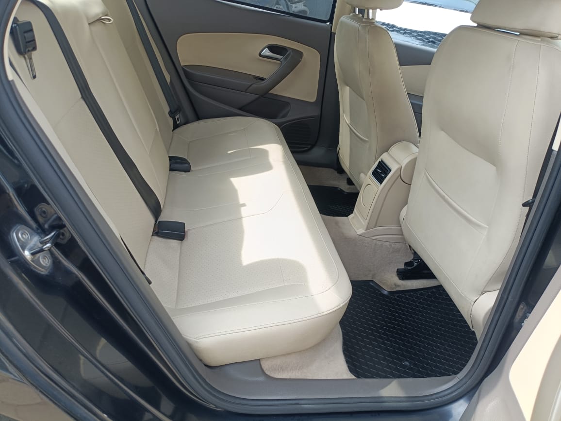 Volkswagen Polo(2014-2015) Highline 1.5l D